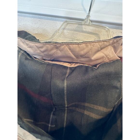 Quilted Barbour tartan coat -8 - Picture 6 of 7
